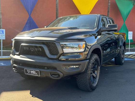RAM 1500 5.7 V8 GASOLINA REBEL CD 4X4 AUTOMÁTICO RAM 1500 5.7 V8 GASOLINA REBEL CD 4X4 AUTOMÁTICO